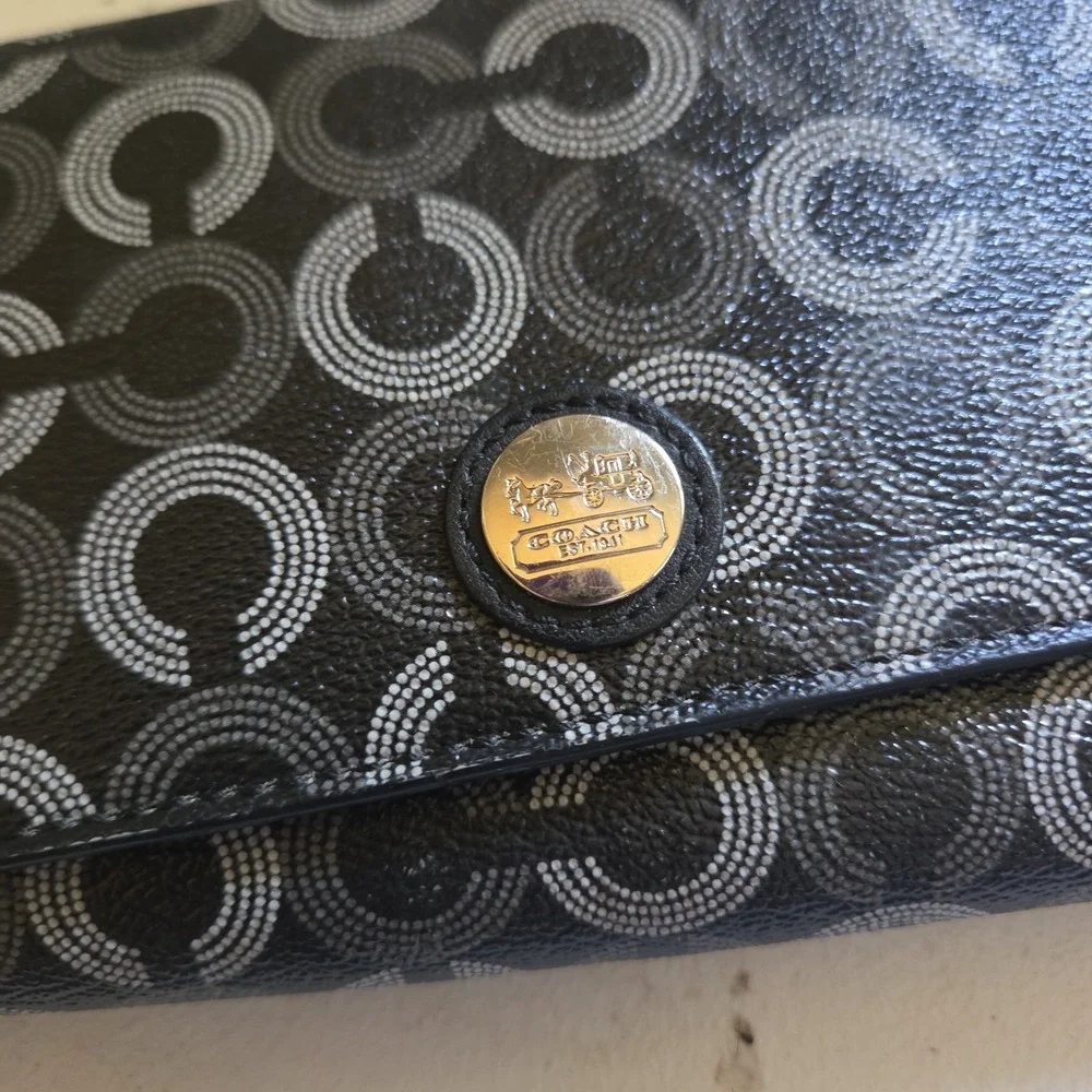 Coach Signature Black Gray Lilac Interior Checkbook Wallet Madison Dot OP Art